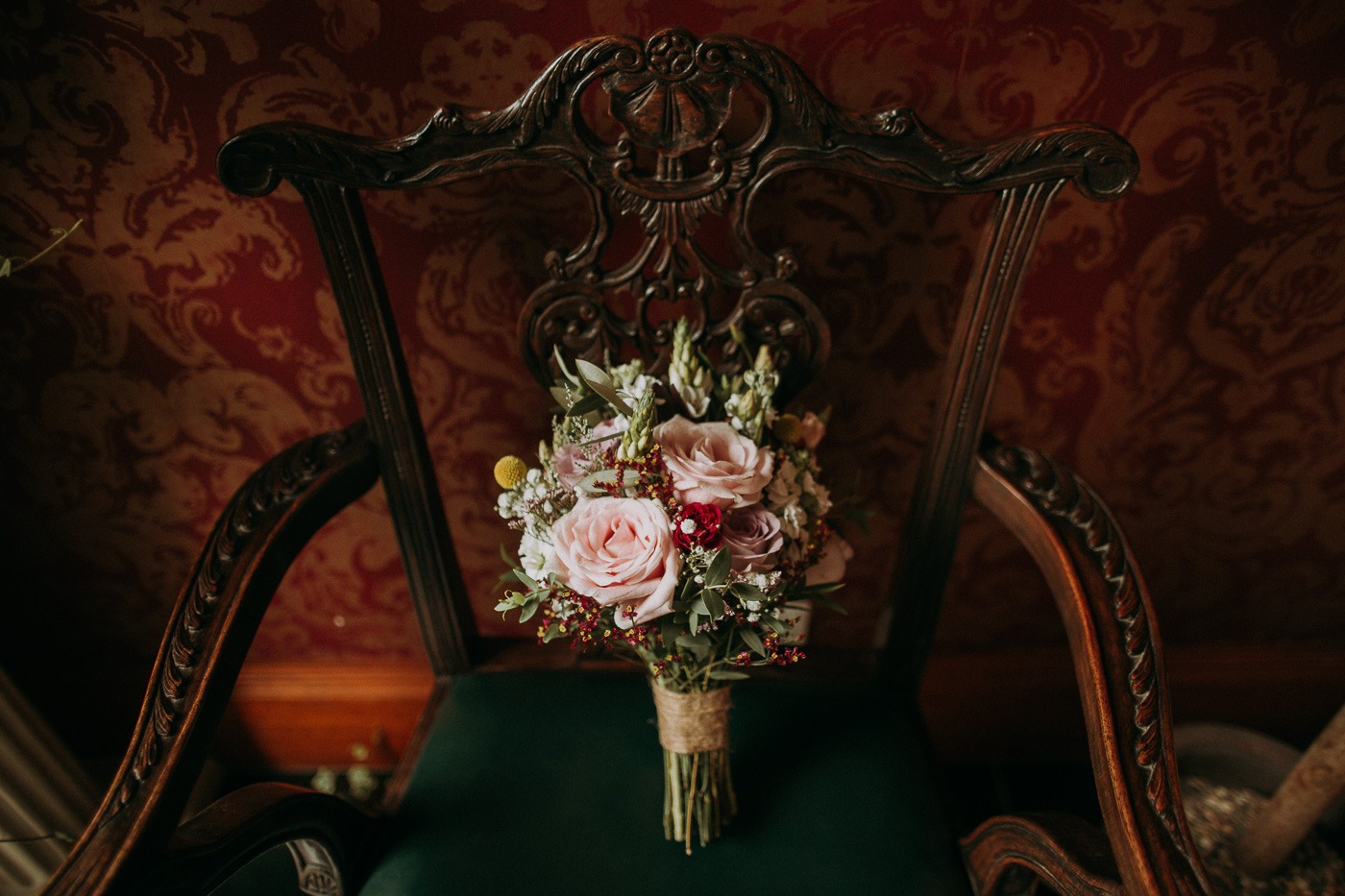 A vase of flowers on a table