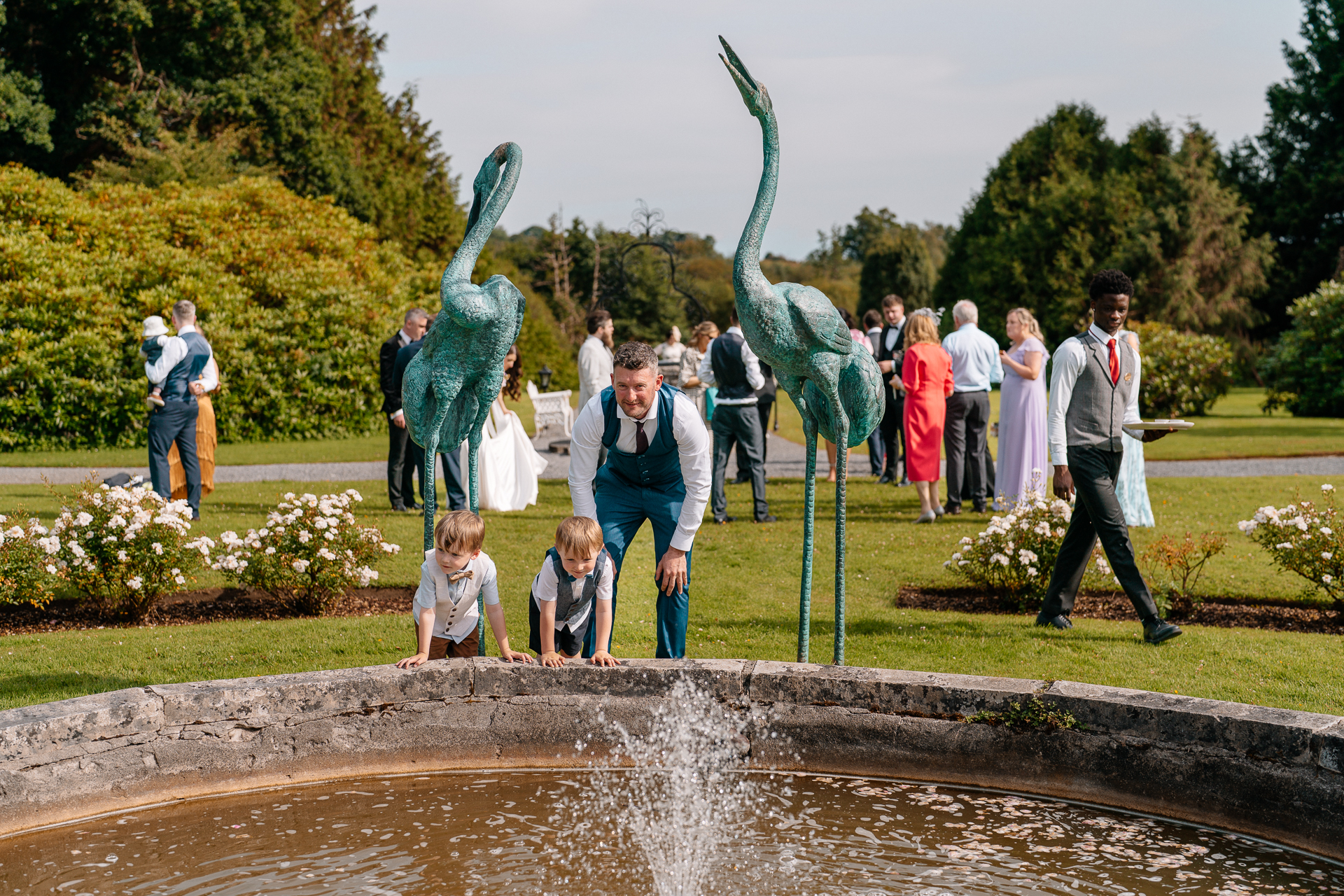 Wedding reception at Markree Castle – candid moments and joyful celebration inside the castle