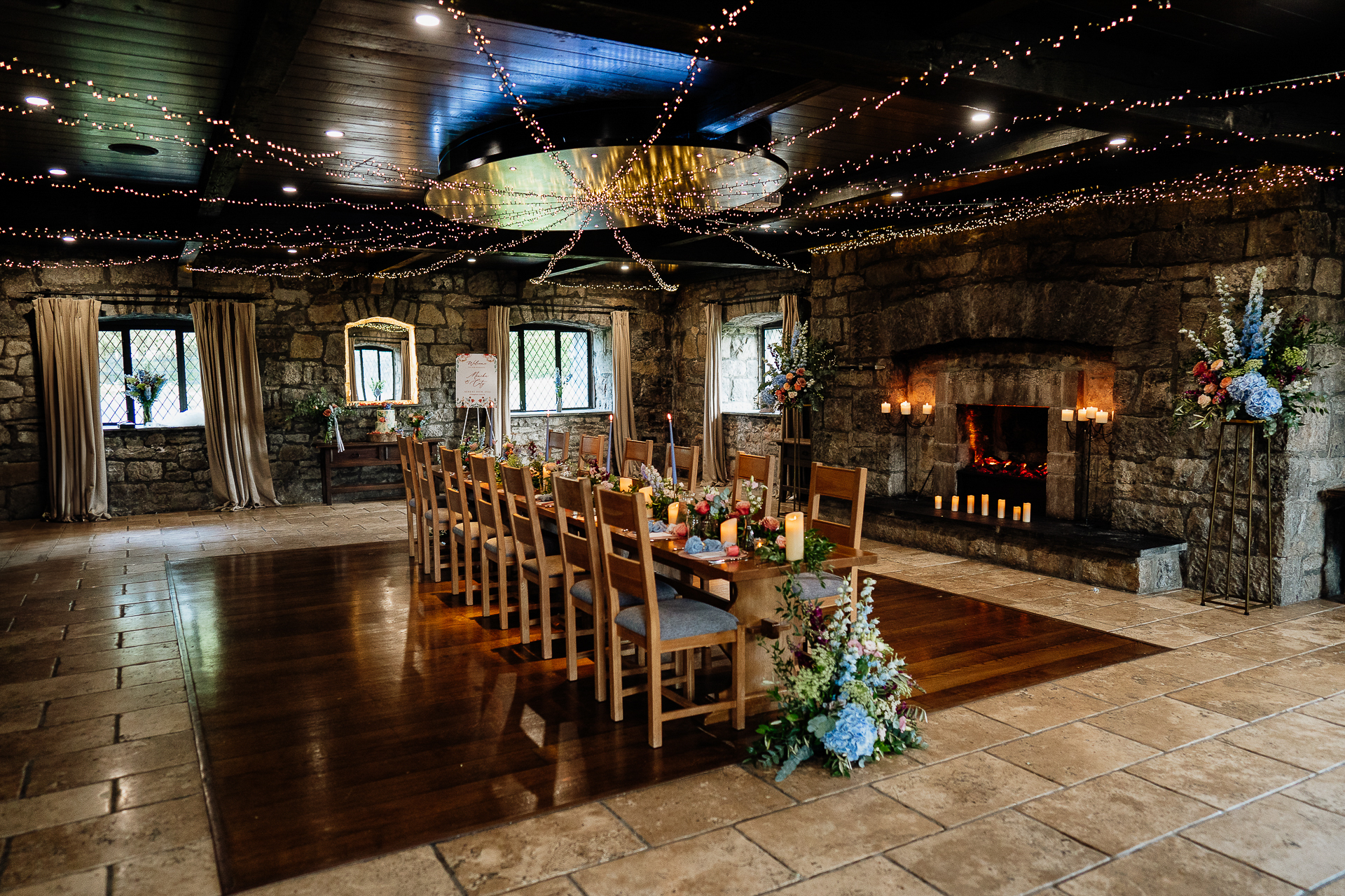 A room with a table and chairs