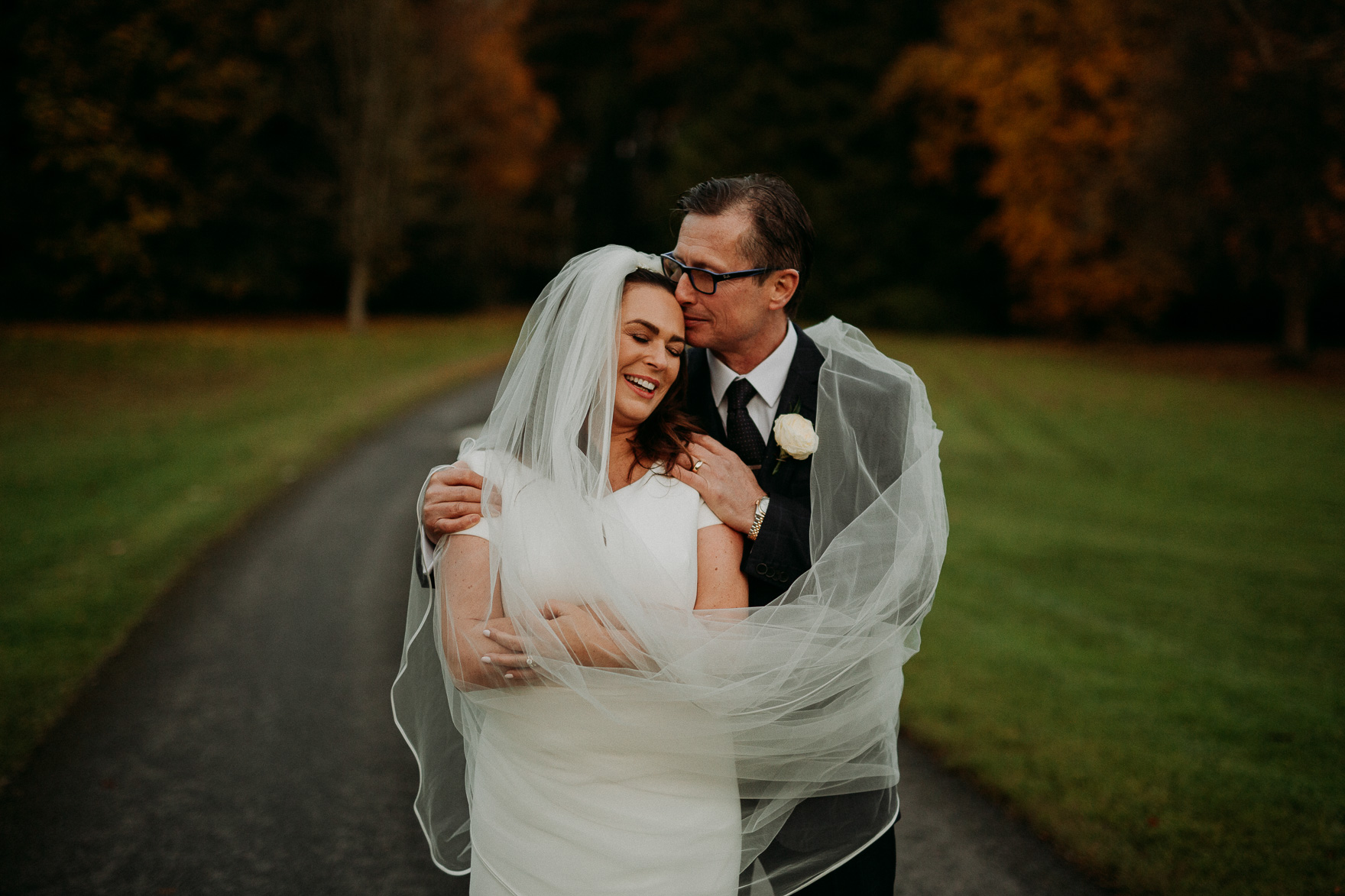 How to choose wedding photographer