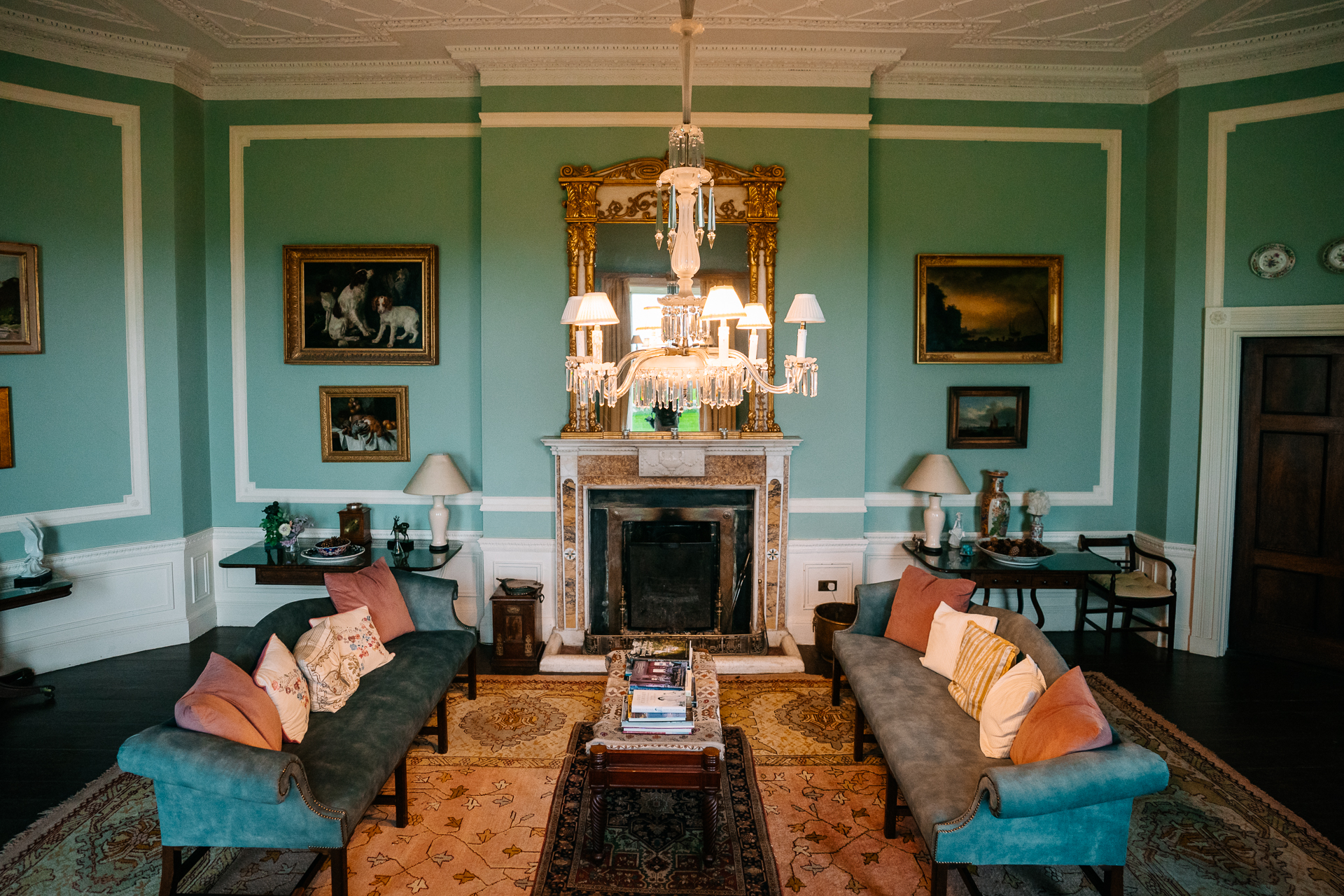 A living room with a fireplace