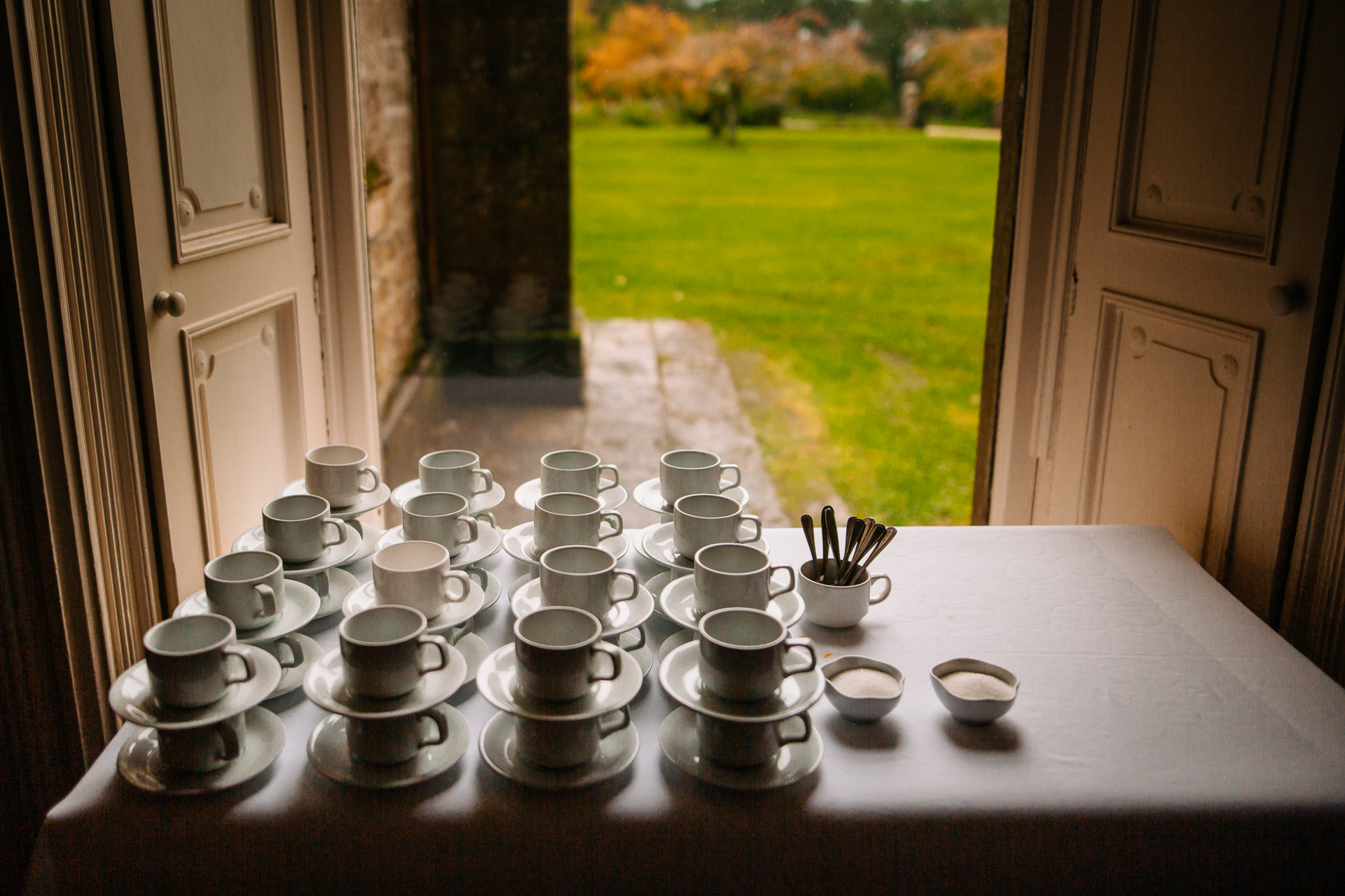 A table with cups on it