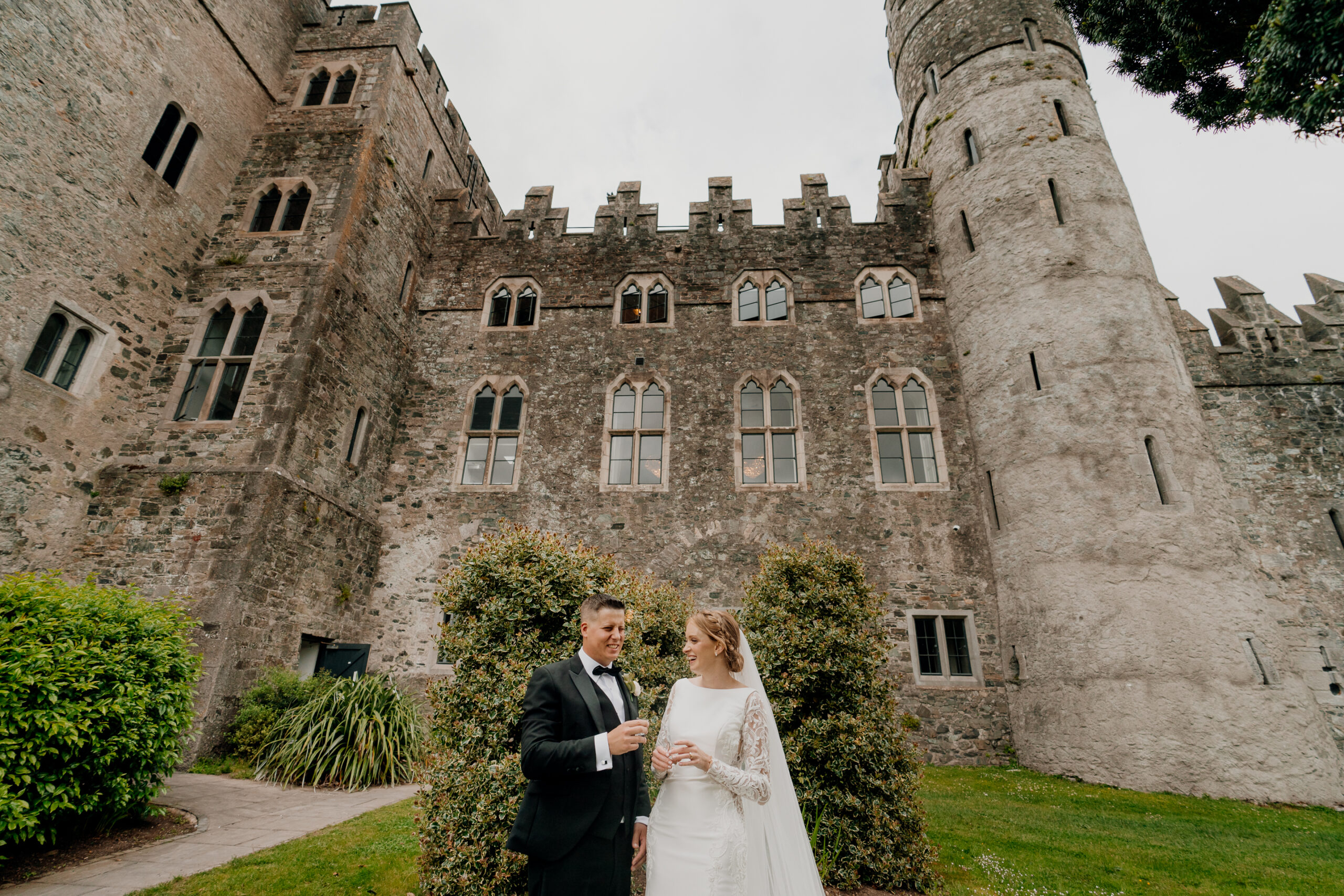 kilkea-castle-wedding-photoshoot-romantic-couples-session