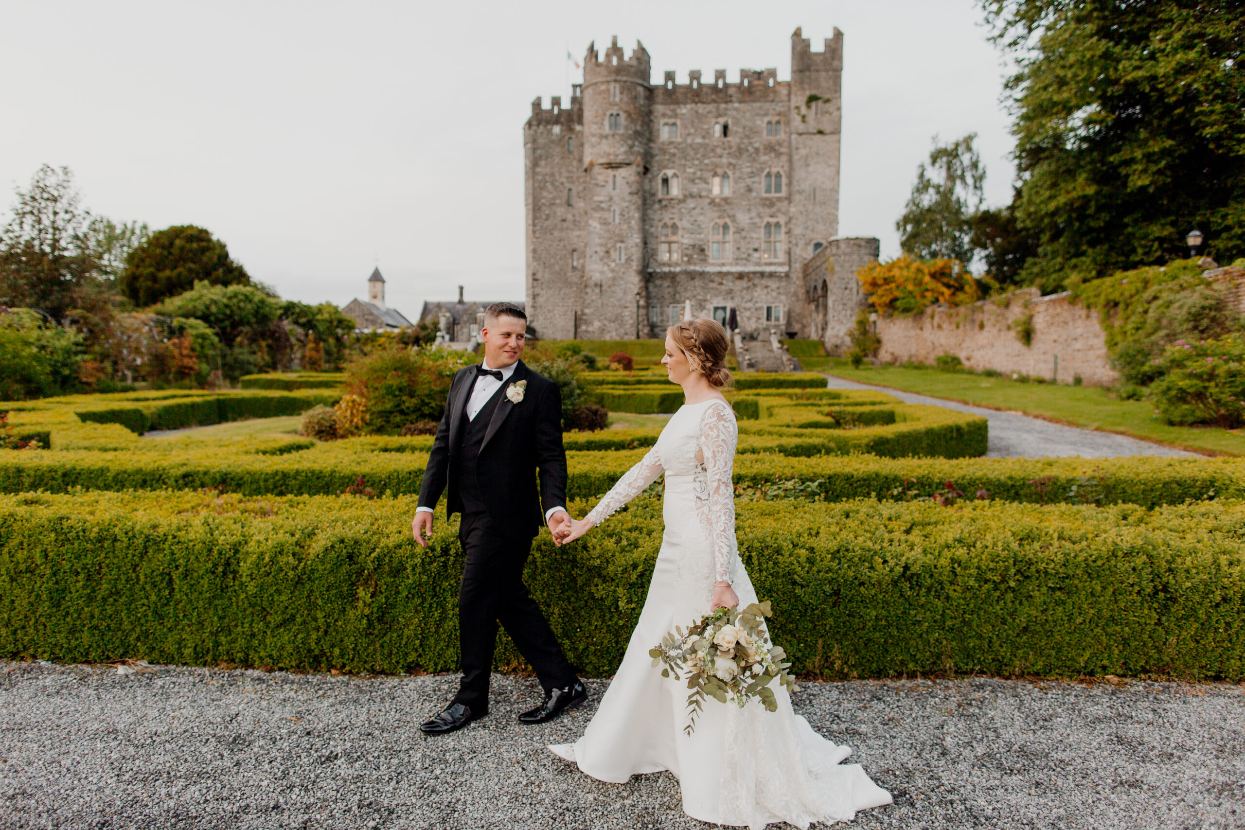 kilkea-castle-wedding-photoshoot-romantic-couples-session