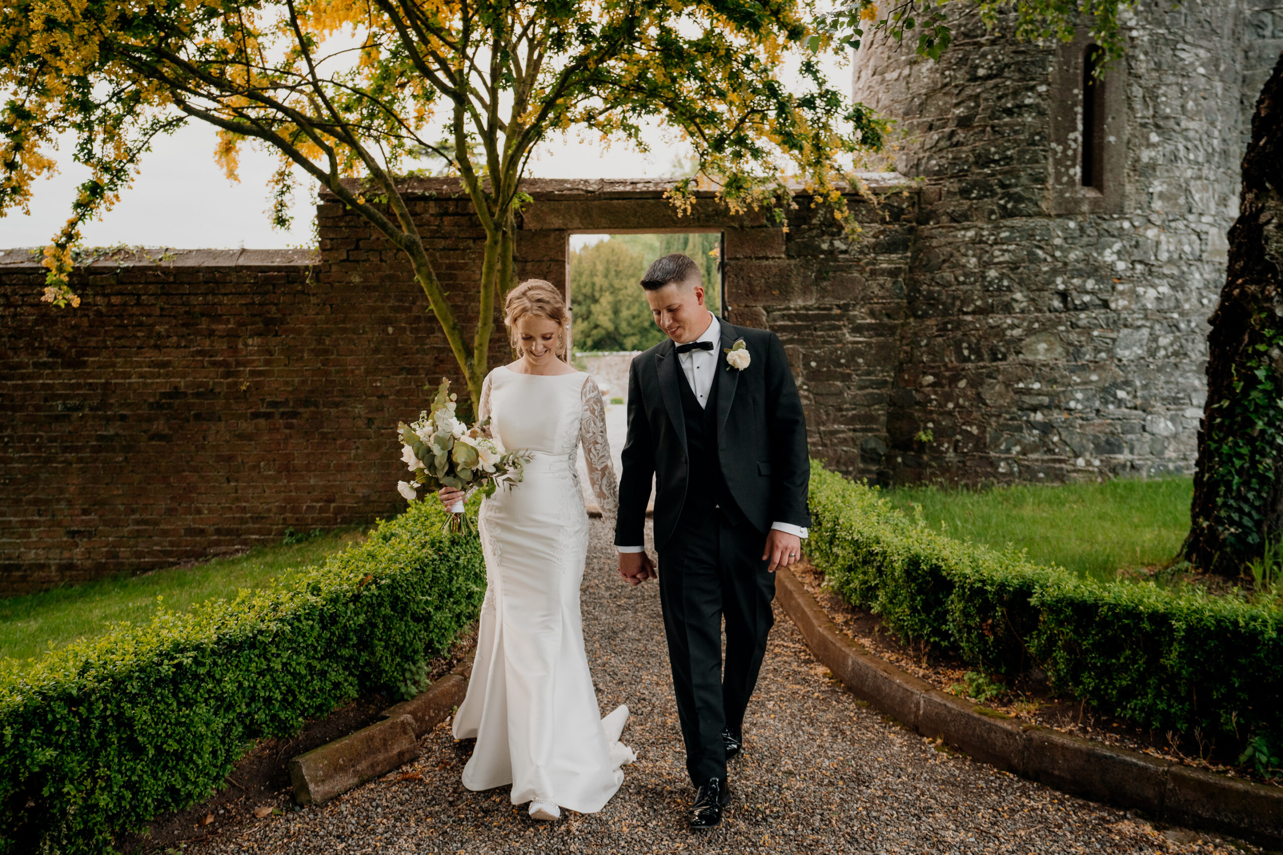 kilkea-castle-wedding-photoshoot-romantic-couples-session