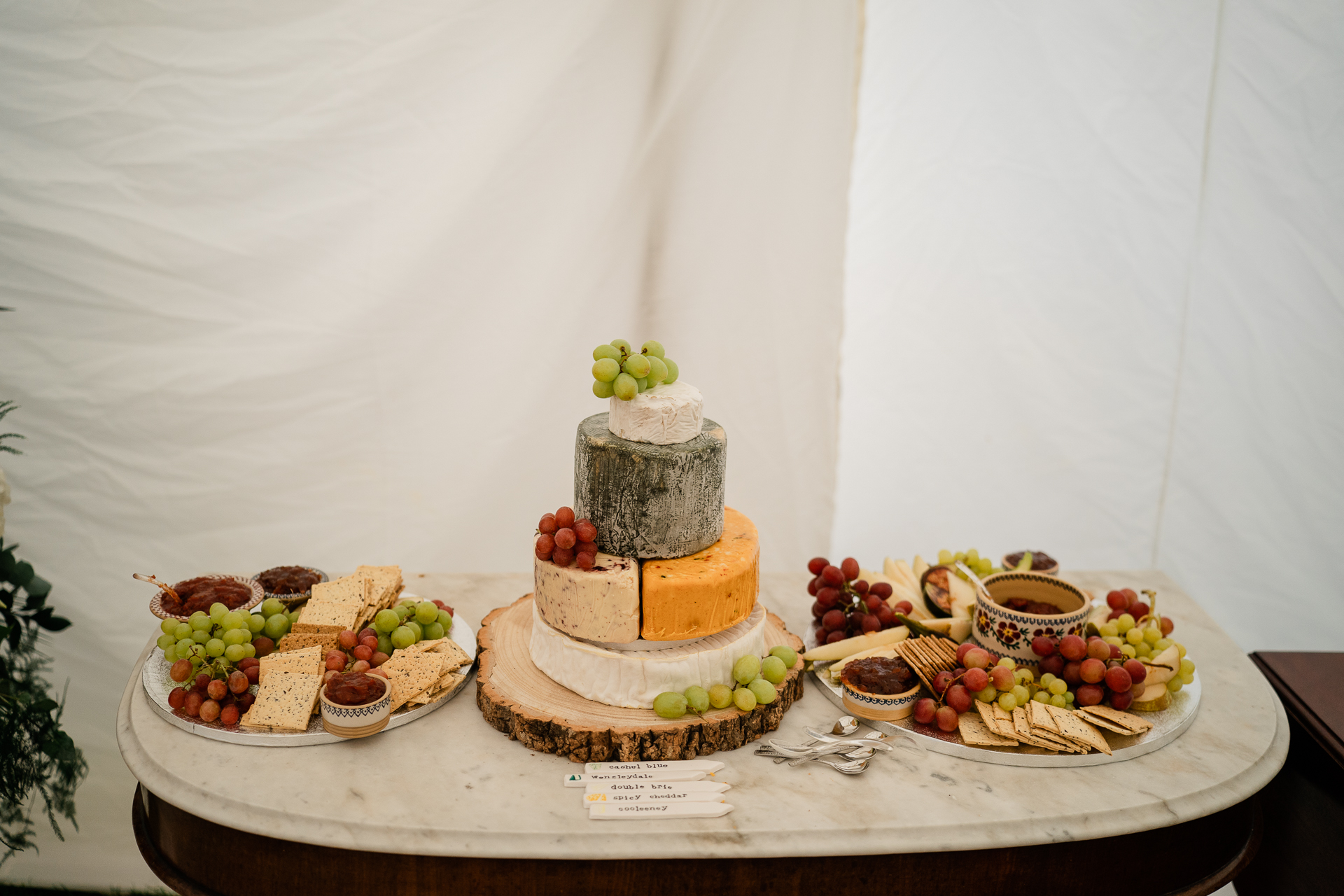 A table with food on it