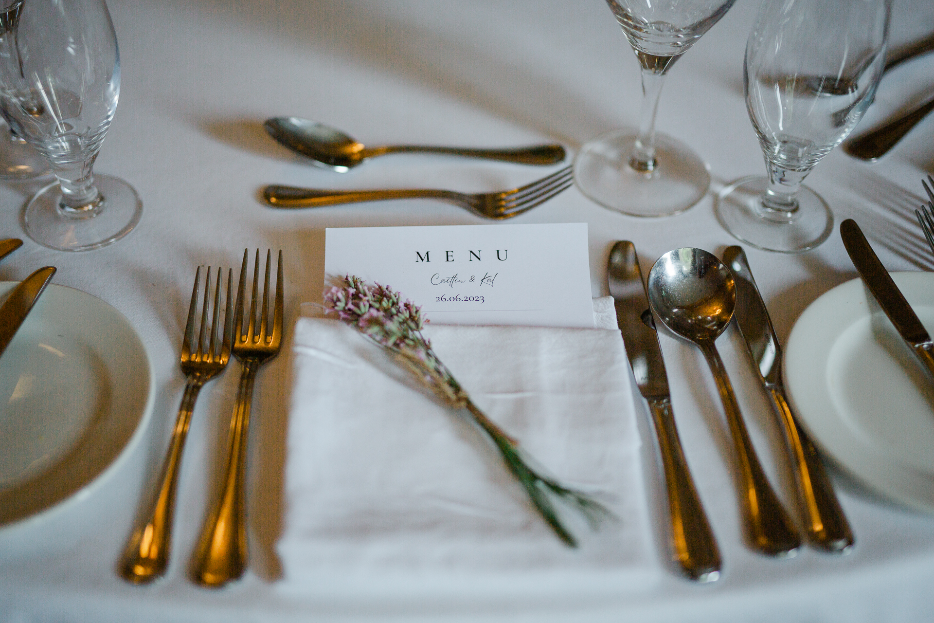 A table with silverware and silverware