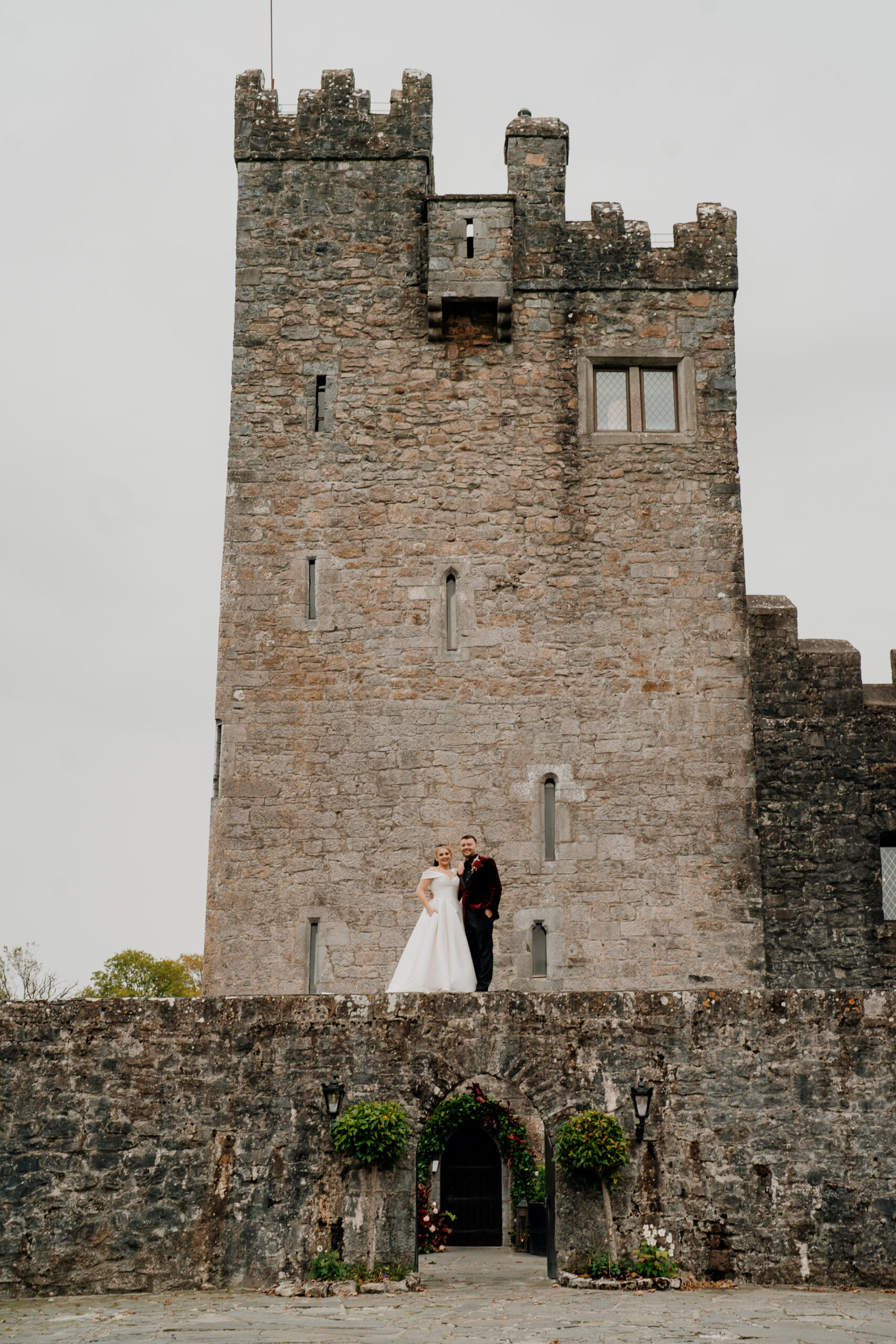 Romantic bride and groom portraits on the grounds of Cloughan Castle, captured by Galway Wedding Photographer Wojciech Koza.