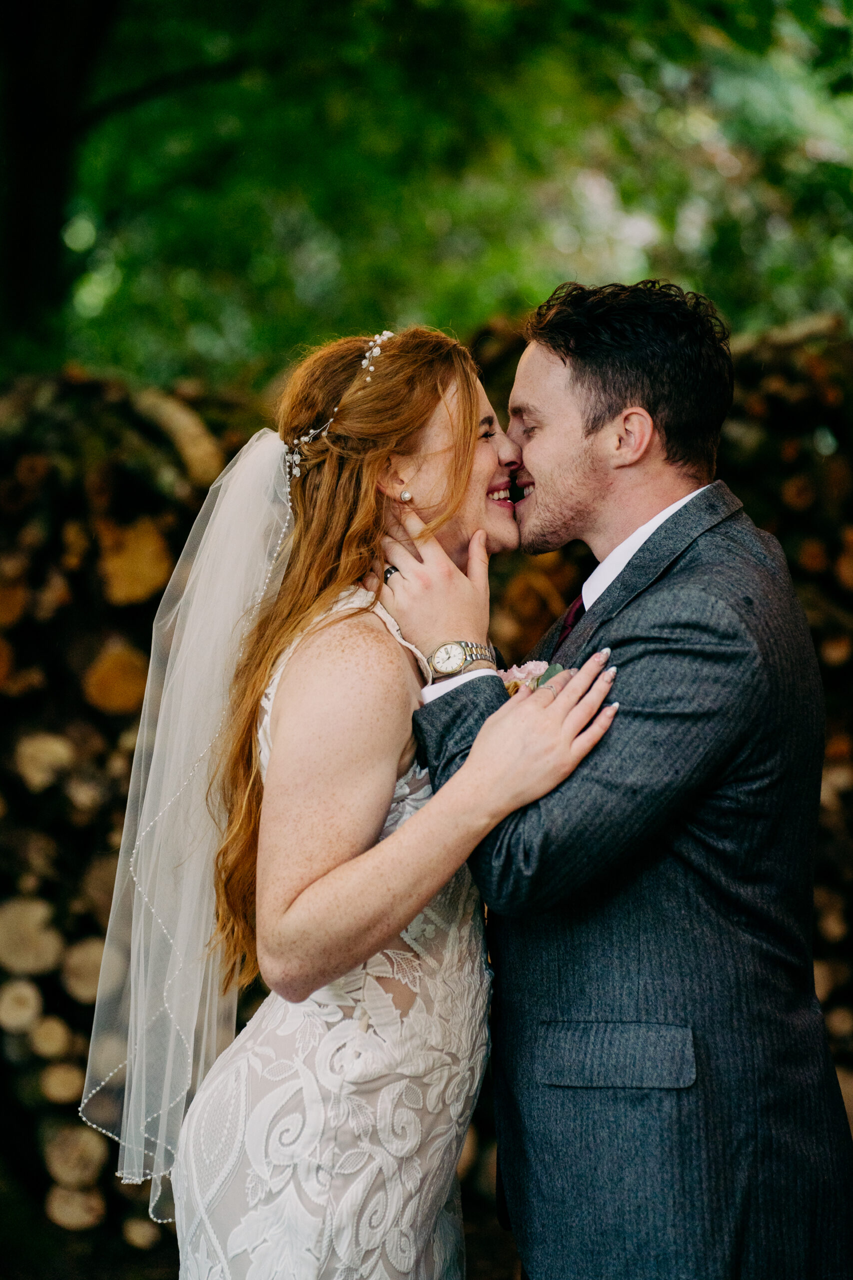 Beautiful moments captured at a Juniper Barn wedding in Ireland, showcasing the rustic charm and elegance of this stunning destination wedding venue. Perfect for couples looking for an intimate, romantic, and unforgettable experience. Discover more about Juniper Barn weddings and how we create timeless memories for your special day.