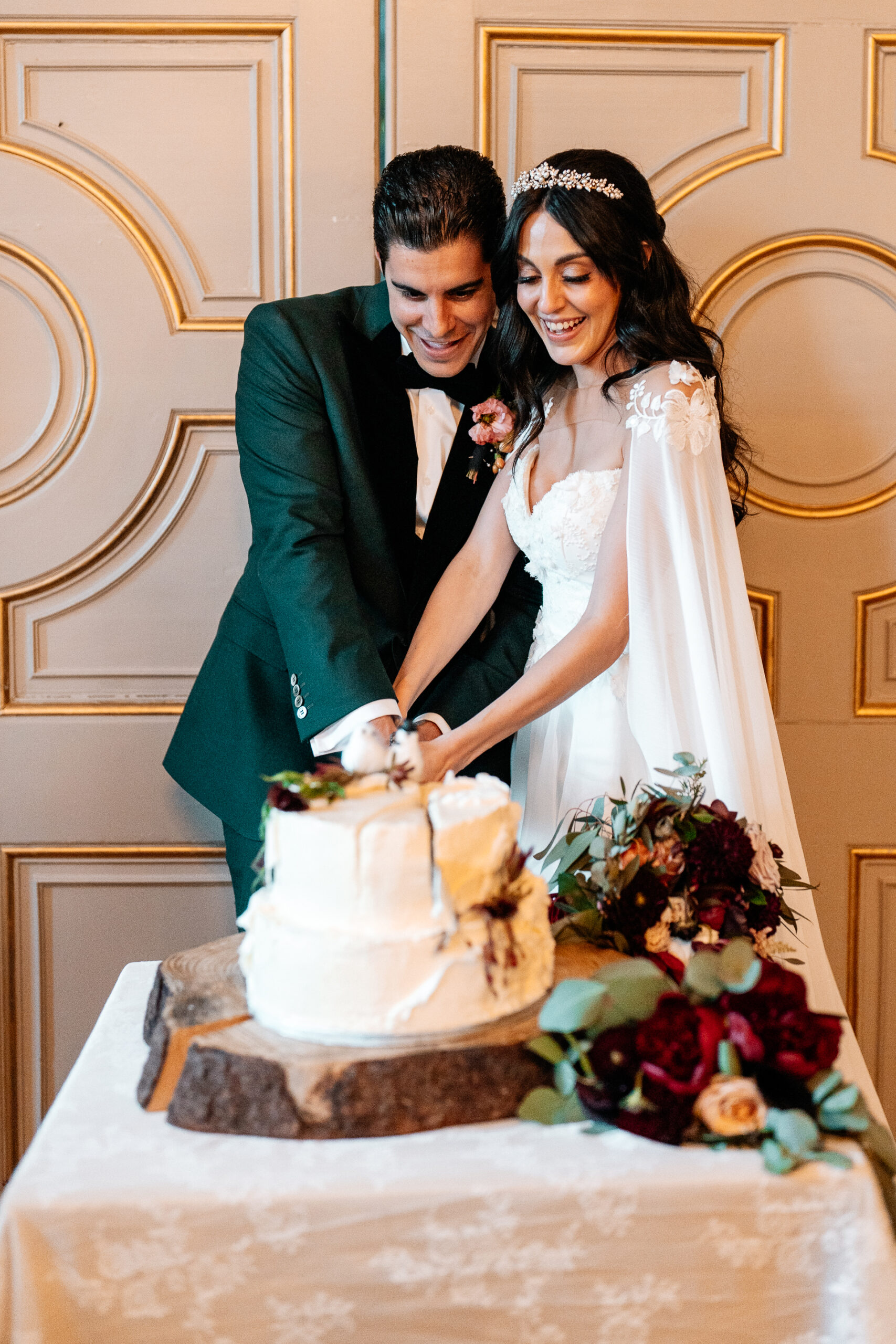 Elegant white cotton-style wedding cake on display at Markree Castle reception
