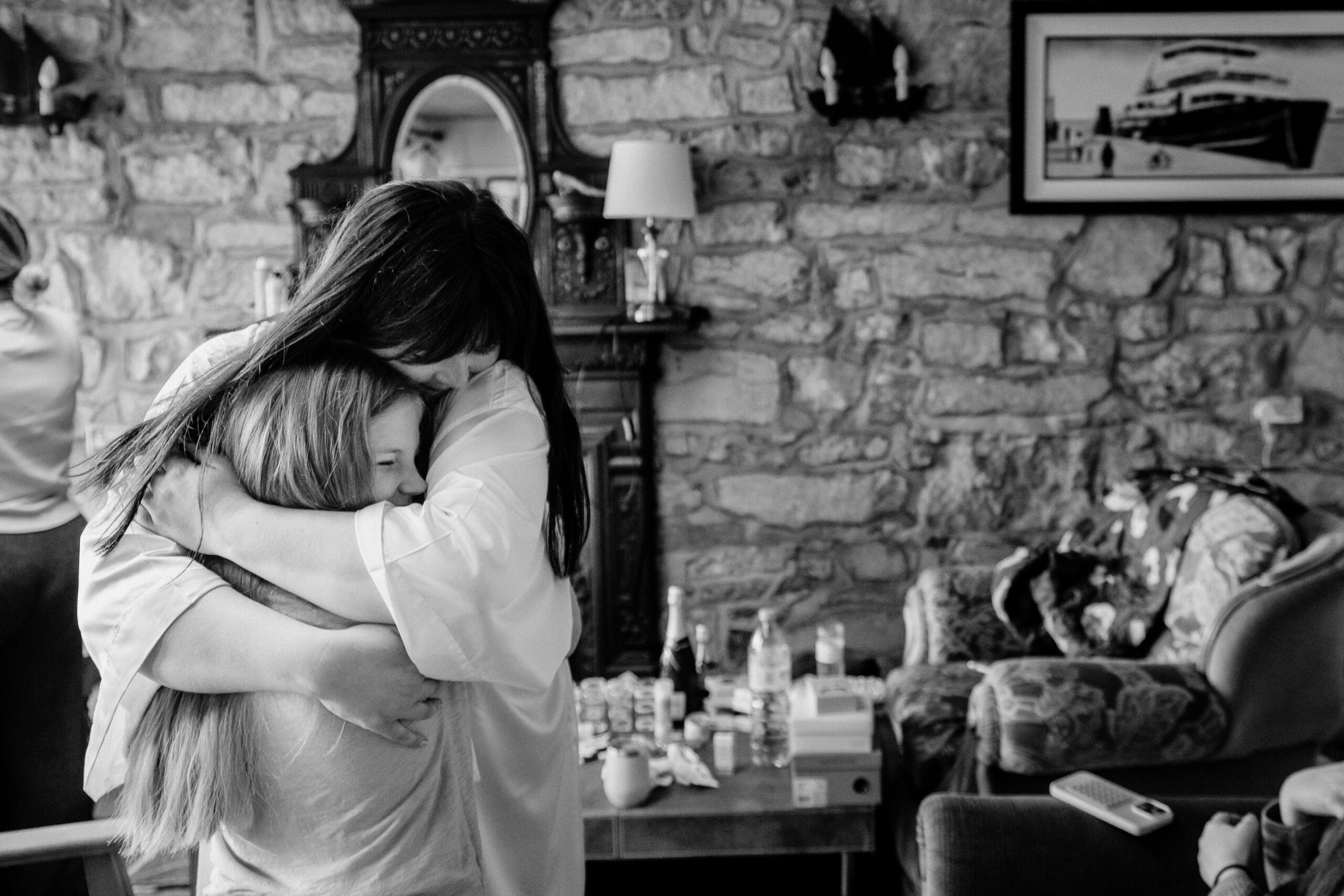 Bridesmaids getting ready at Tigh Ruairí, Inisheer – Aran Islands wedding morning