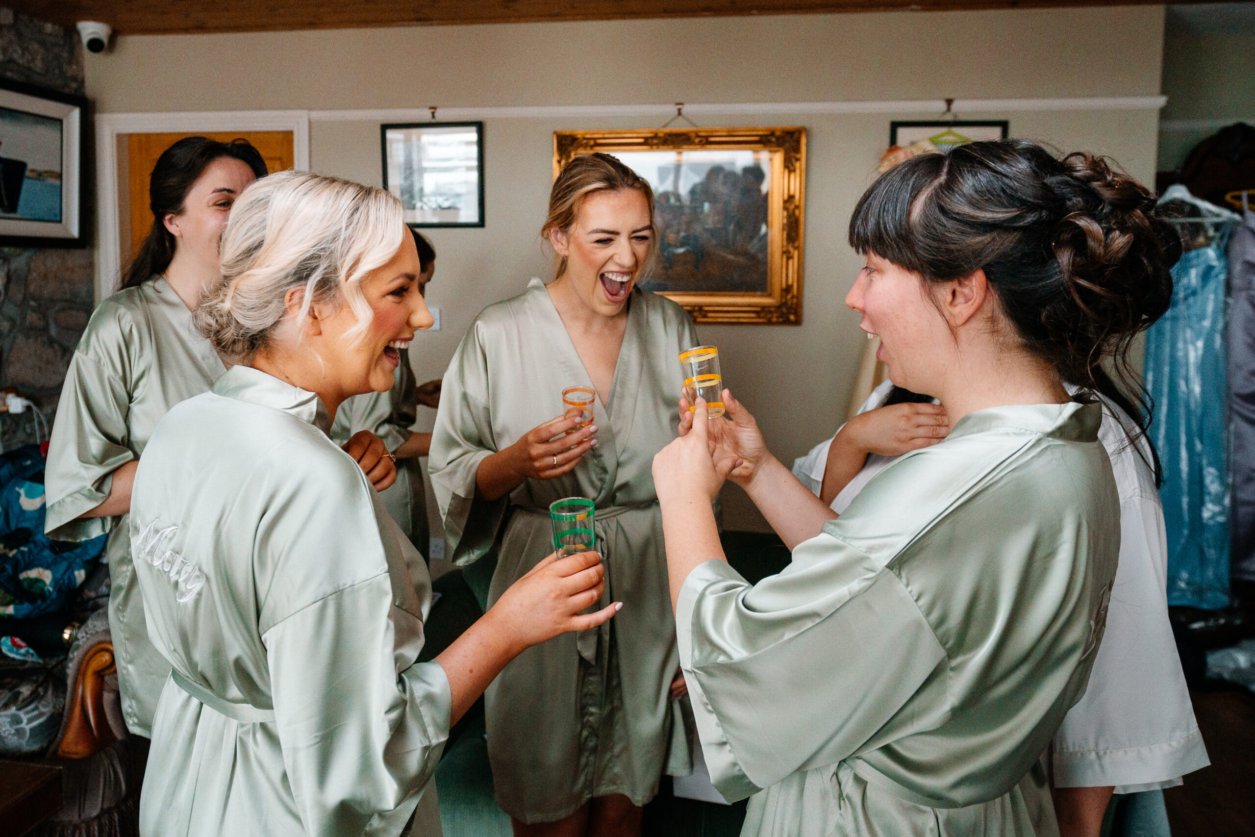 Bridesmaids getting ready at Tigh Ruairí, Inisheer – Aran Islands wedding morning