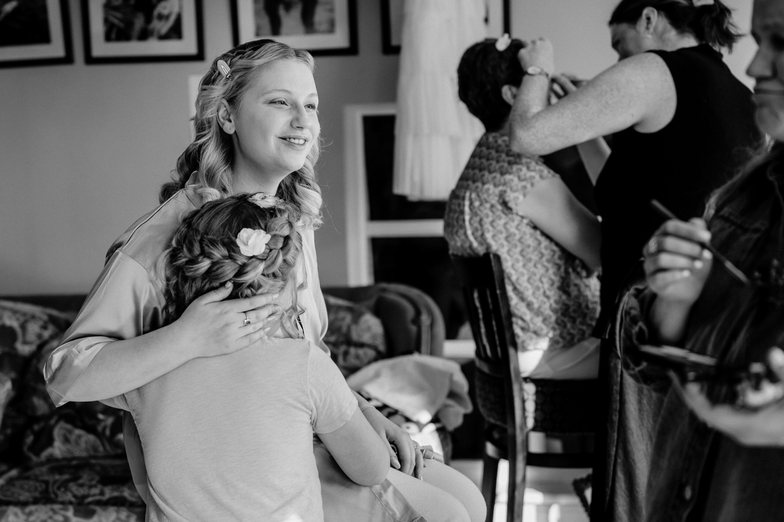Bridesmaids getting ready at Tigh Ruairí, Inisheer – Aran Islands wedding morning