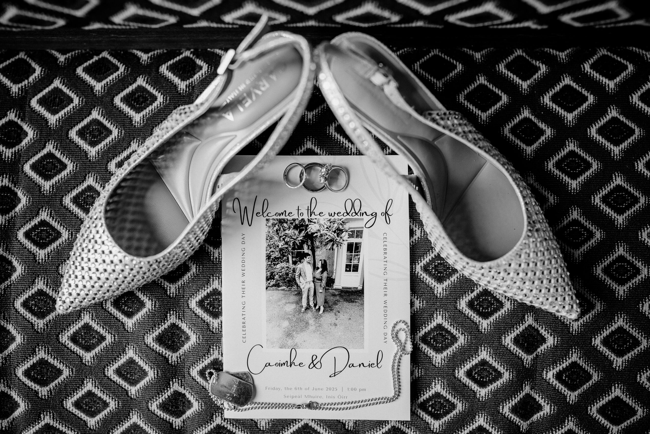 Bridesmaids getting ready at Tigh Ruairí, Inisheer – Aran Islands wedding morning