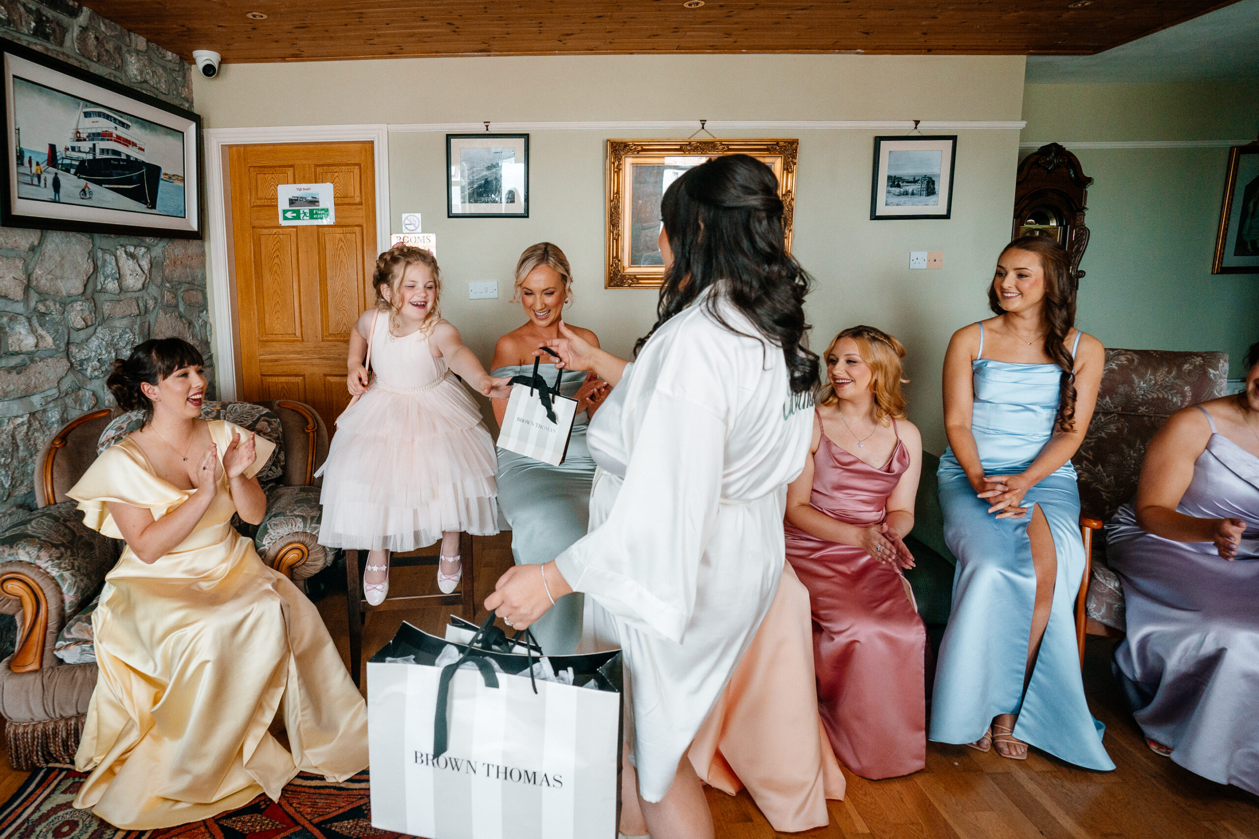 Bridesmaids getting ready at Tigh Ruairí, Inisheer – Aran Islands wedding morning