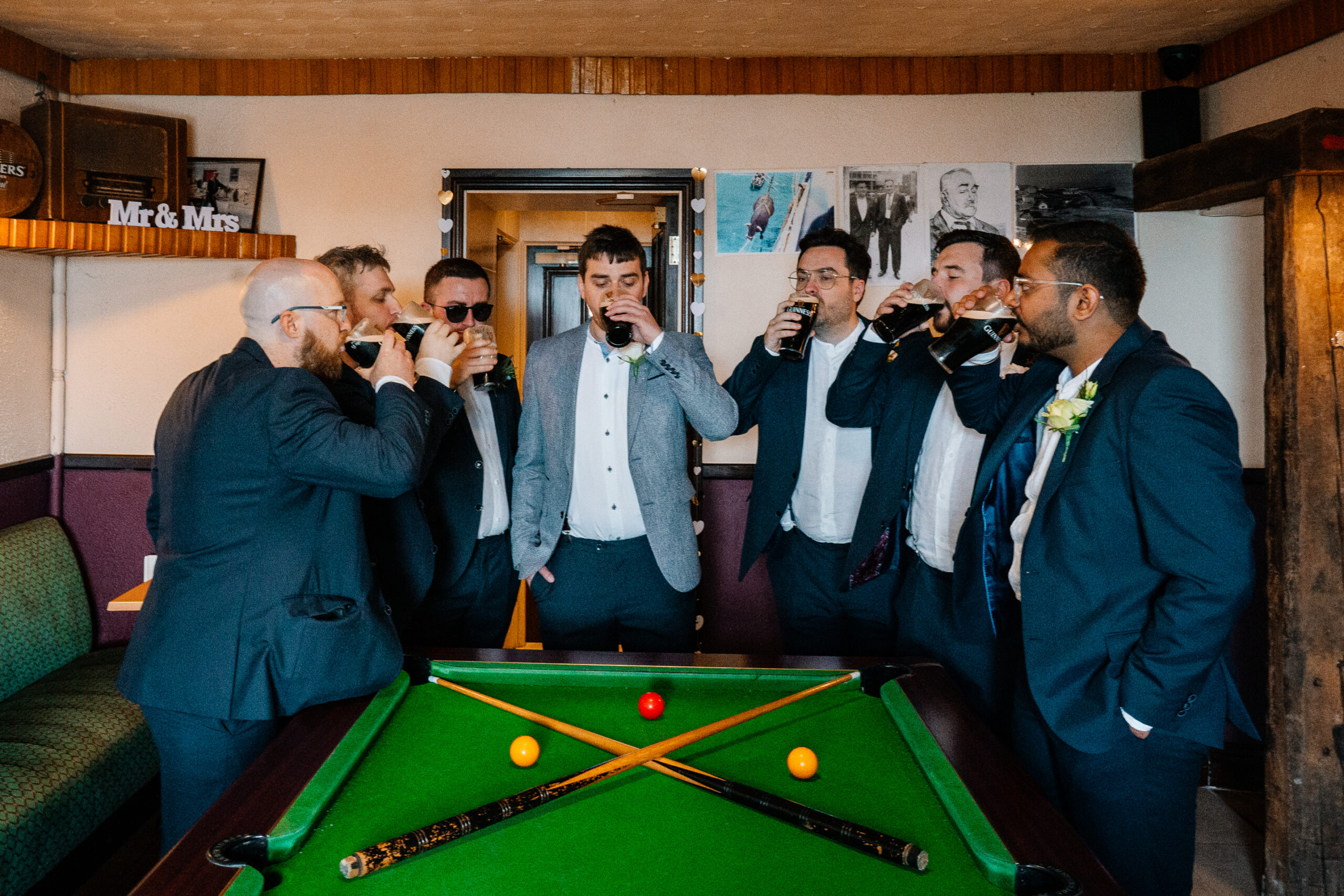Groom and groomsmen getting ready at Tigh Ruairí, Inisheer – Aran Islands wedding morning