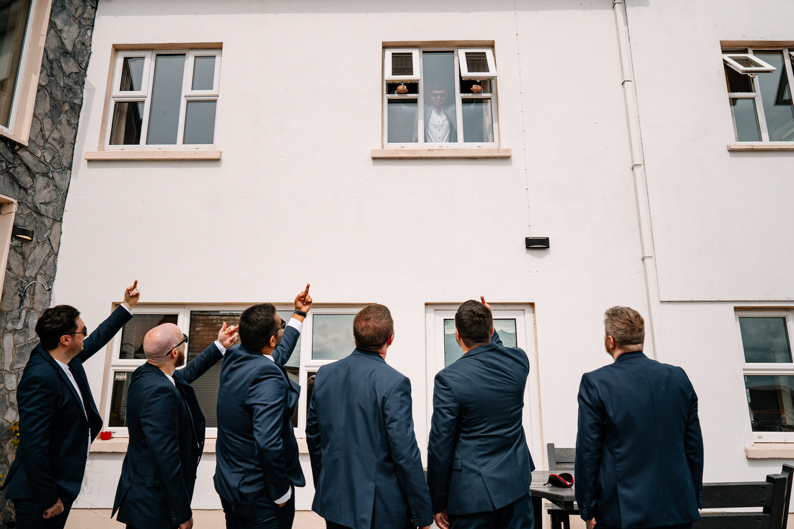 Groom and groomsmen getting ready at Tigh Ruairí, Inisheer – Aran Islands wedding morning