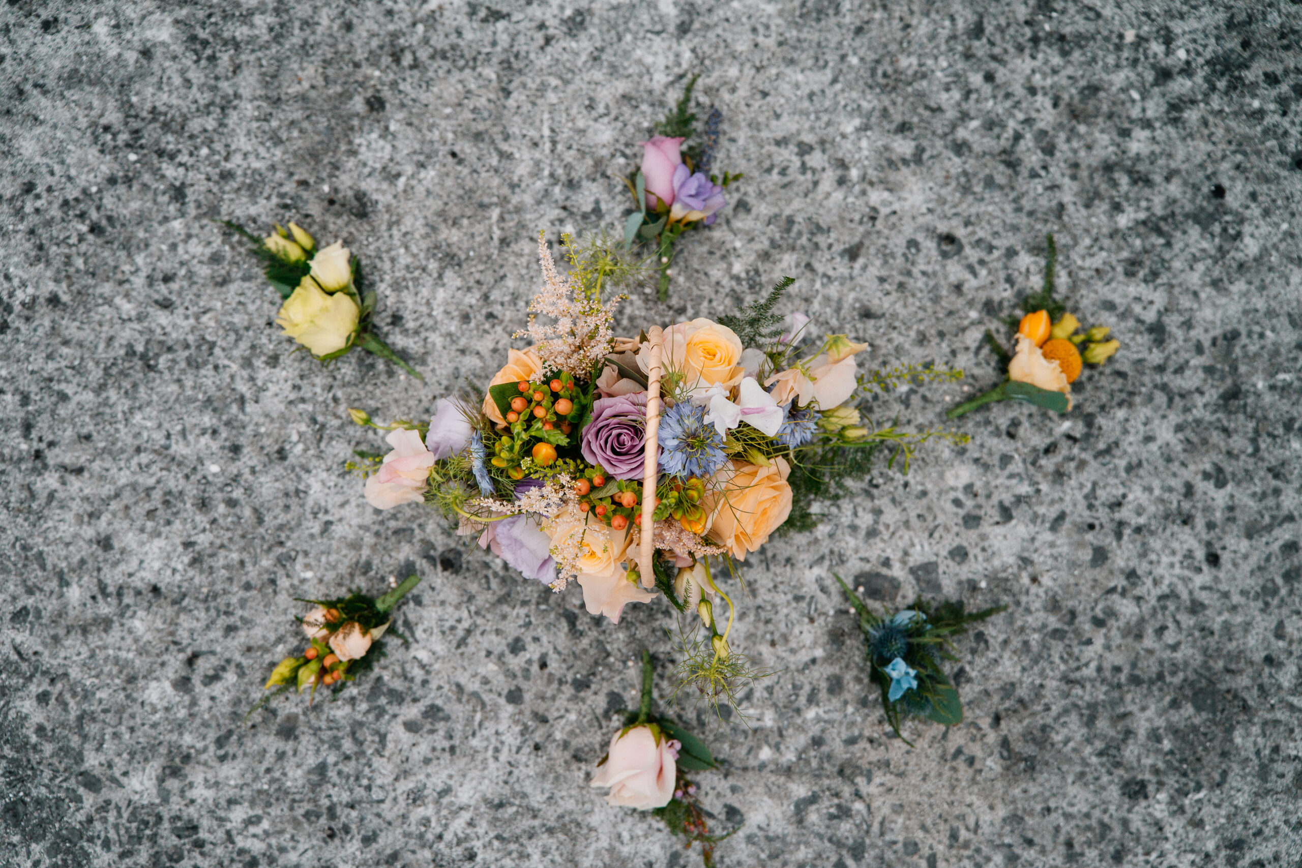Bridesmaids getting ready at Tigh Ruairí, Inisheer – Aran Islands wedding morning