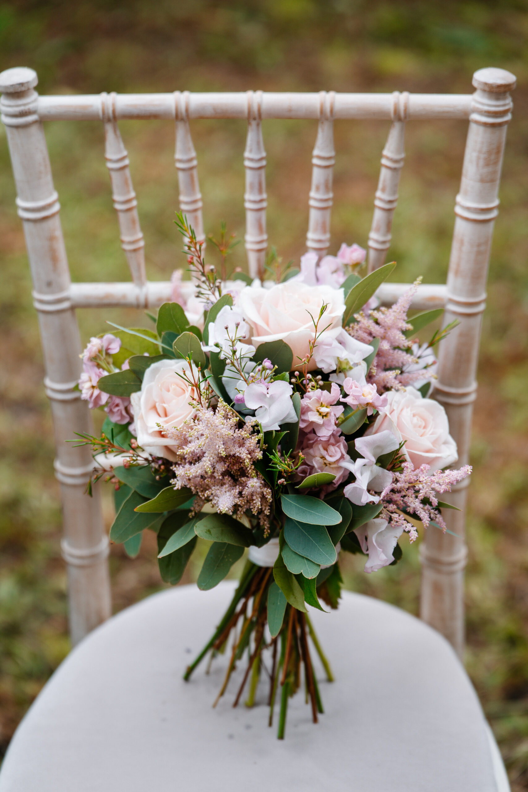Bridesmaids getting ready at Tigh Ruairí, Inisheer – Aran Islands wedding morning