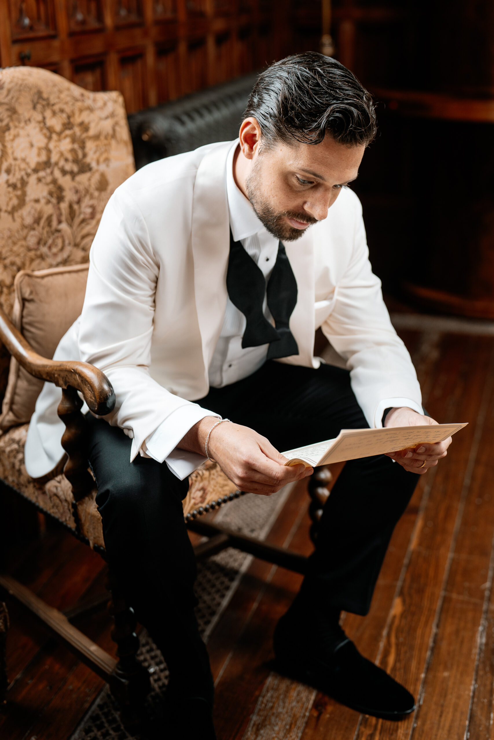 Bride and groom getting ready and First Look at Markree Castle – Destination Wedding Photographer