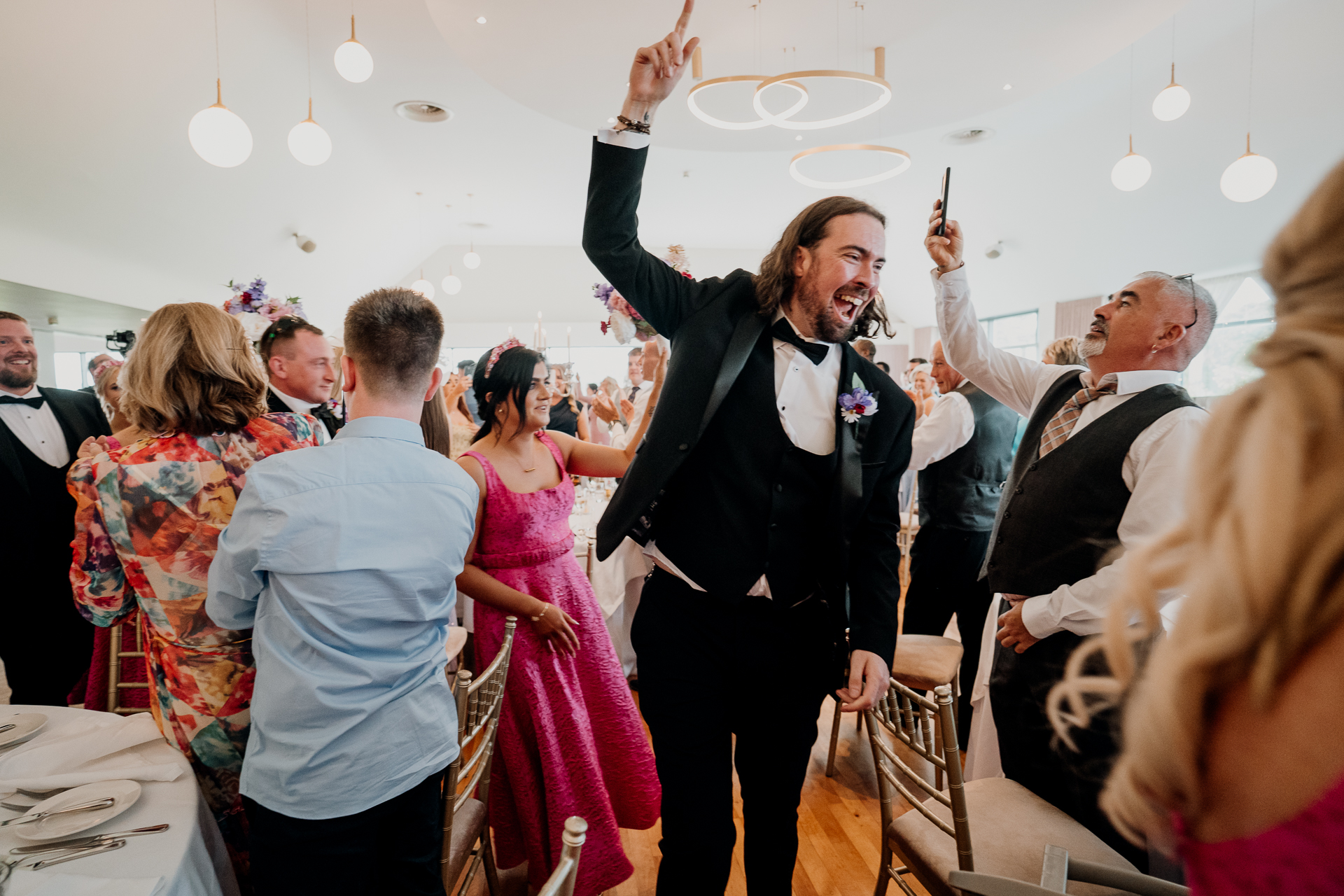 Wedding speeches at Castle Dargan – emotional reactions, laughter and tears