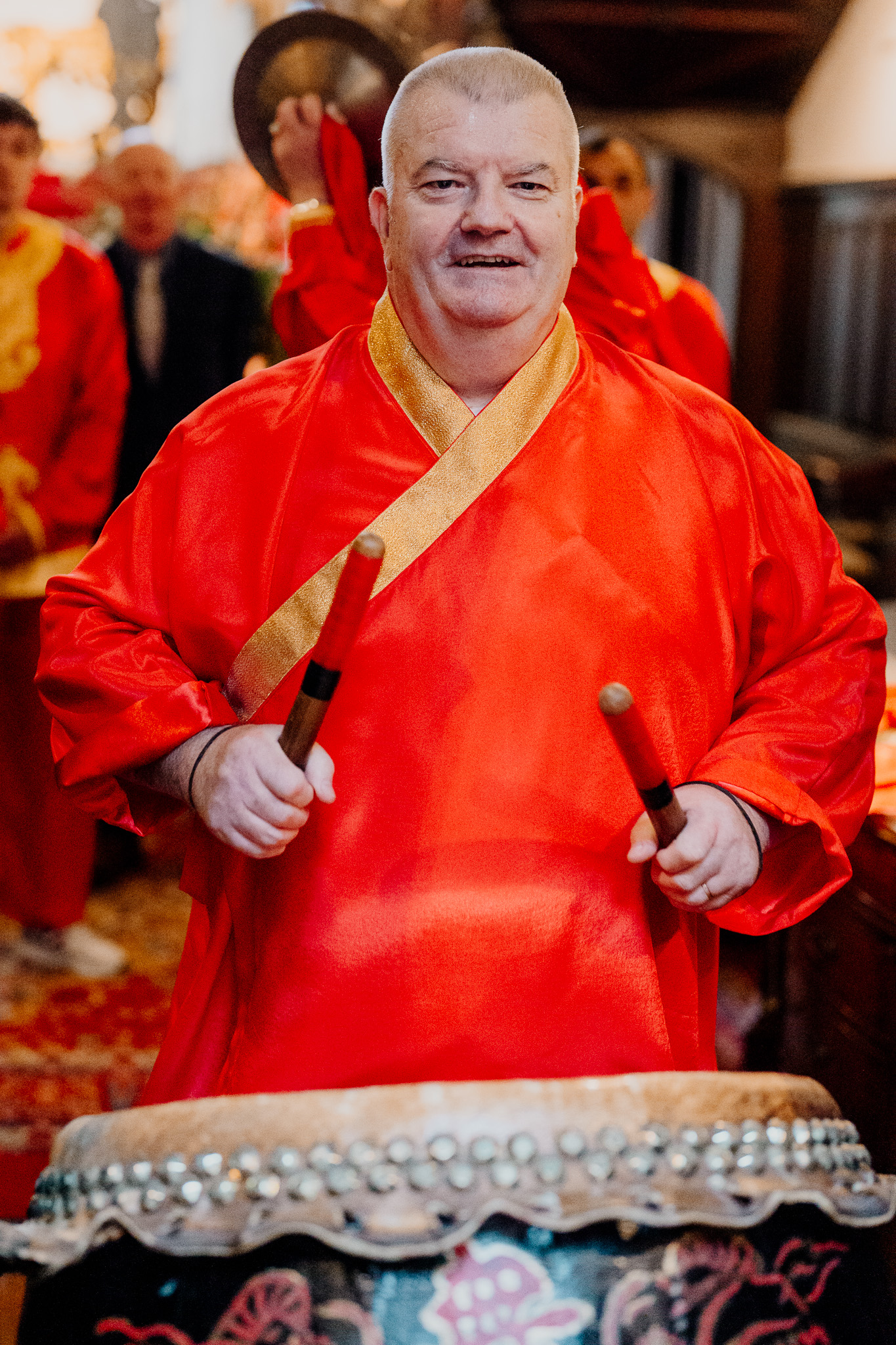 Traditional Chinese clothing at a Chinese-Irish wedding in Markree Castle
