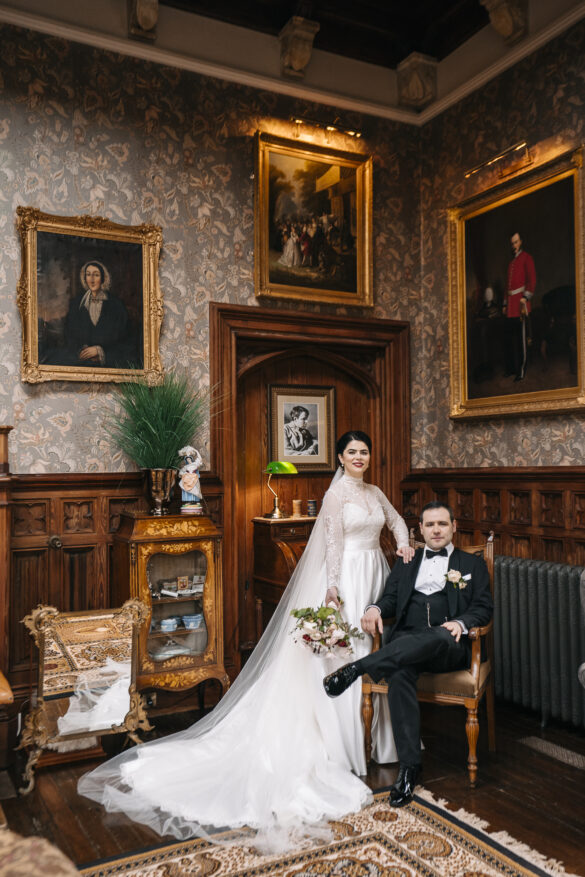 Bernadette and Christopher on their wedding day at Markree Castle, Sligo Kopiuj